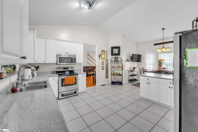 235 Gum Springs Road, Taylors, SC 29687