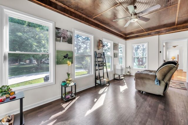 235 Gum Springs Road, Taylors, SC 29687
