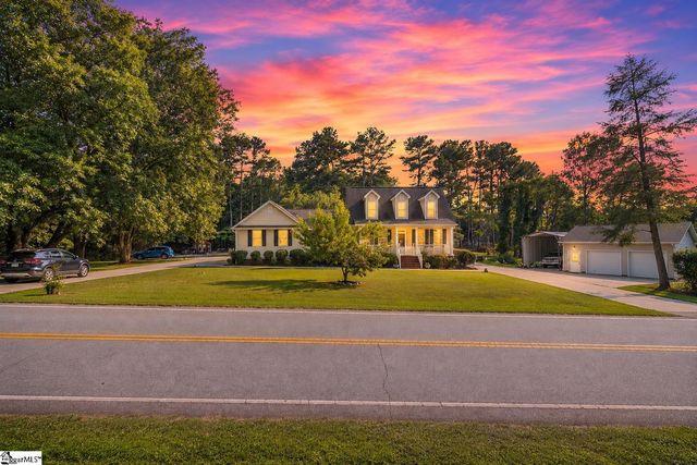 235 Gum Springs Road, Taylors, SC 29687