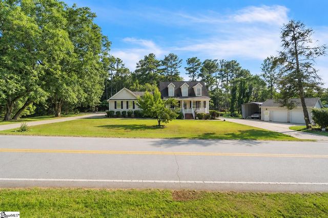 235 Gum Springs Road, Taylors, SC 29687