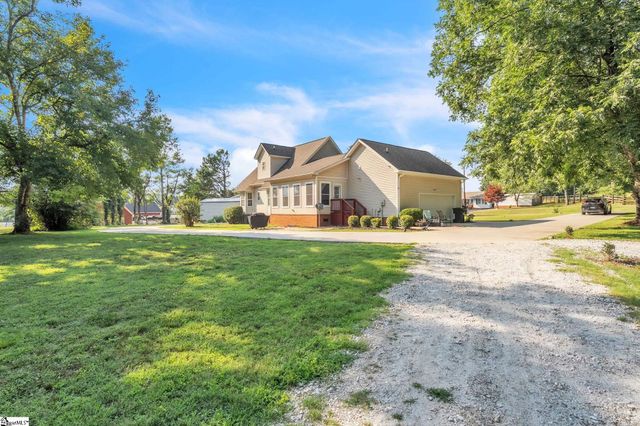 235 Gum Springs Road, Taylors, SC 29687