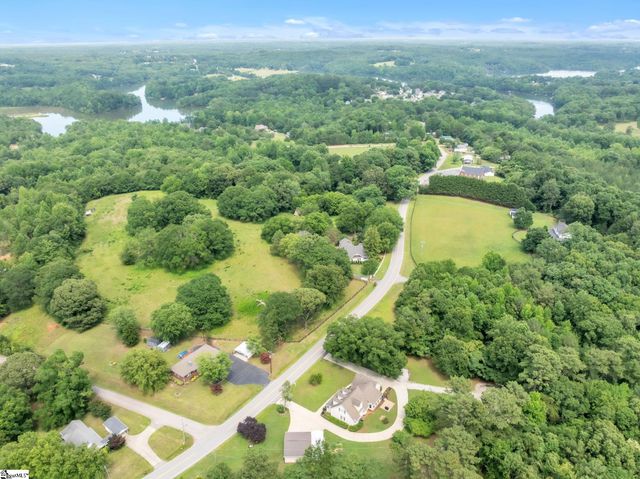 235 Gum Springs Road, Taylors, SC 29687