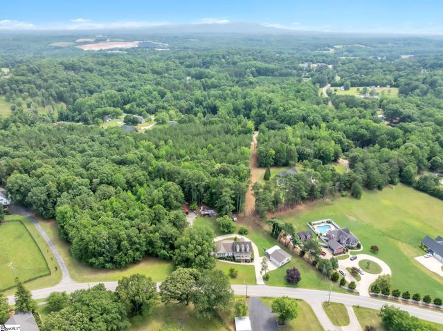 235 Gum Springs Road, Taylors, SC 29687