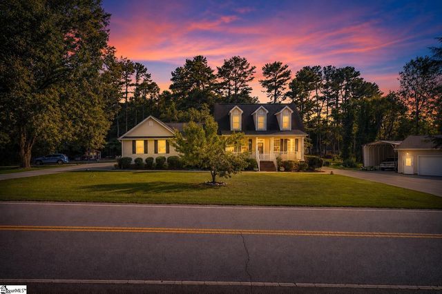 235 Gum Springs Road, Taylors, SC 29687