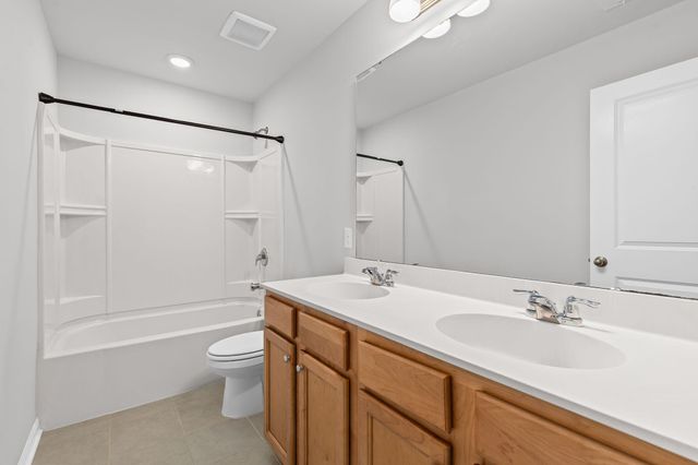 409 Carrara Drive, Summerville, SC 29486