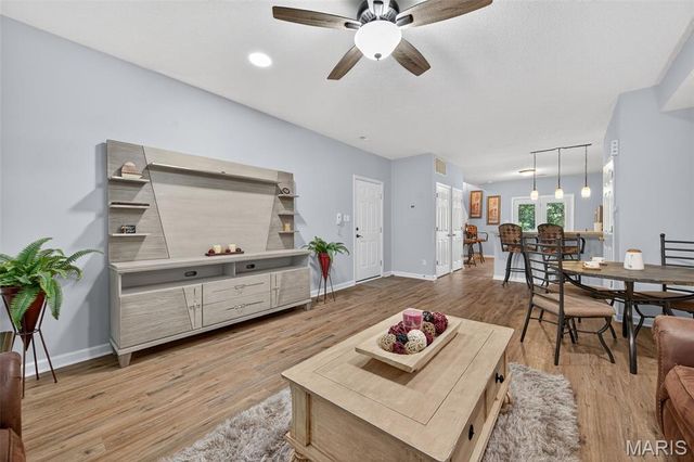 3206 Rue Royale Street, St Charles, MO 63301