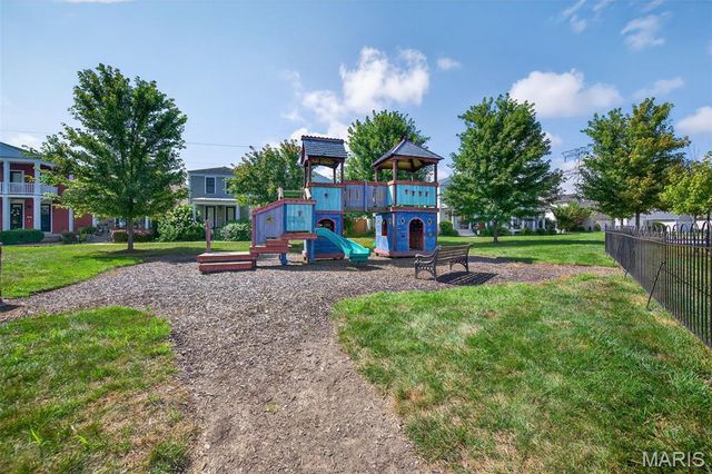3206 Rue Royale Street, St Charles, MO 63301