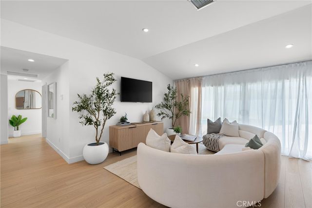 8591 Greenleaf Avenue, Buena Park, CA 90620
