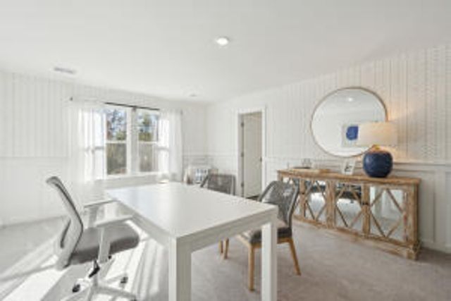 8012 Triggerfish Way, North Charleston, SC 29420