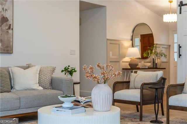 610 Spirit Falls Way, Alpharetta, GA 30022