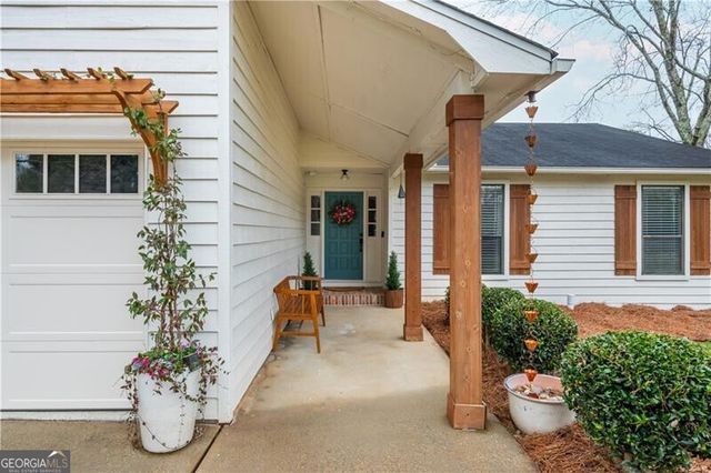 610 Spirit Falls Way, Alpharetta, GA 30022