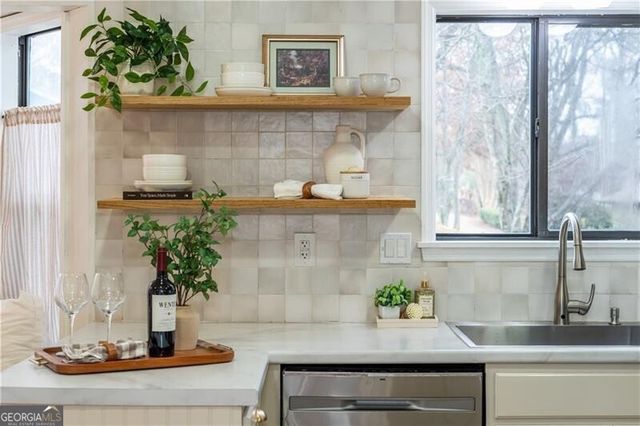 610 Spirit Falls Way, Alpharetta, GA 30022