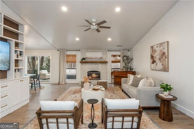 610 Spirit Falls Way, Alpharetta, GA 30022