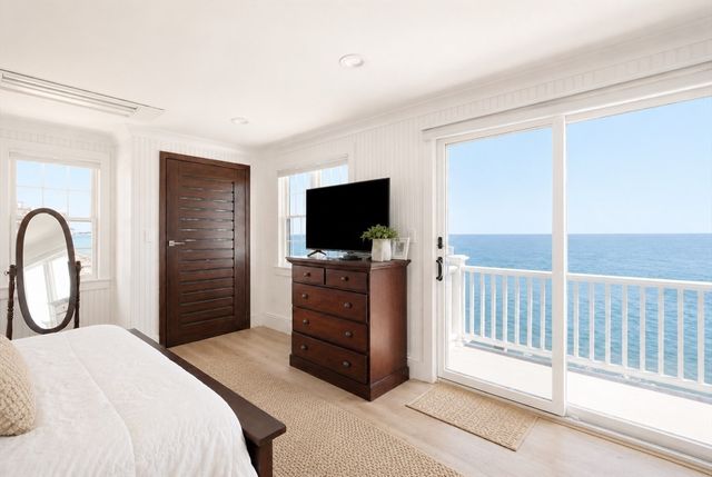 250 Central Ave, Scituate, MA 02047