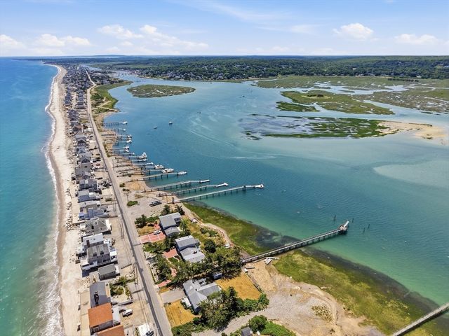 250 Central Ave, Scituate, MA 02047
