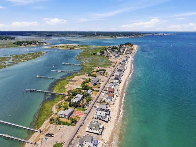 250 Central Ave, Scituate, MA 02047