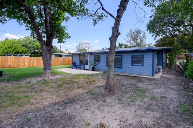 651 shadywood, San Antonio, TX 78216