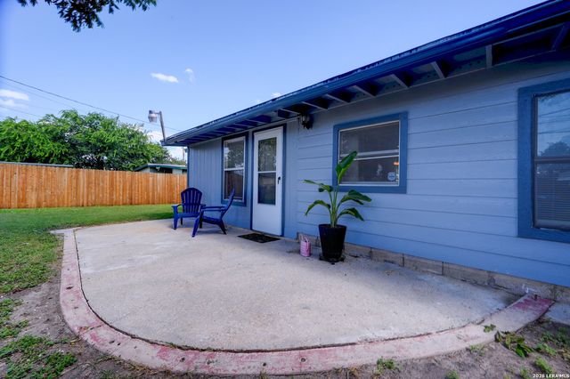 651 shadywood, San Antonio, TX 78216
