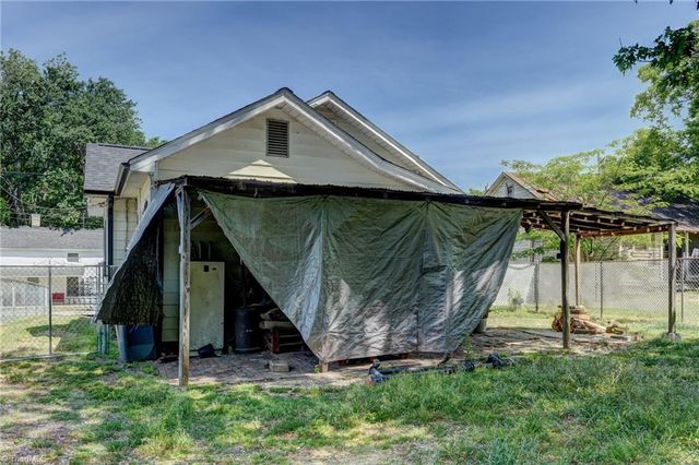 209 Burton Street, Reidsville, NC 27320