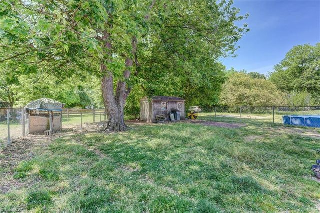 209 Burton Street, Reidsville, NC 27320