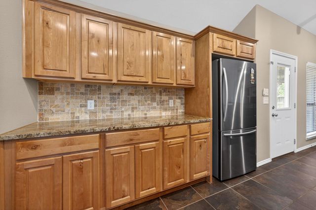 317 Yorktown, Pleasanton, TX 78064