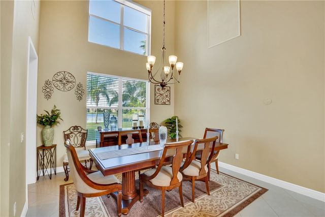 1815 Spotted Owl Drive SW, Vero Beach, FL 32962