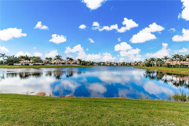 1815 Spotted Owl Drive SW, Vero Beach, FL 32962