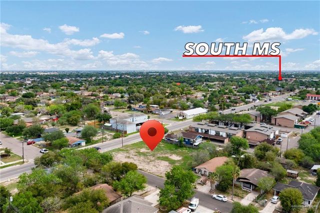 513 S 4th Avenue, Edinburg, TX 78539
