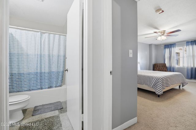 1130 Beach Boulevard, 106, Biloxi, MS 39530