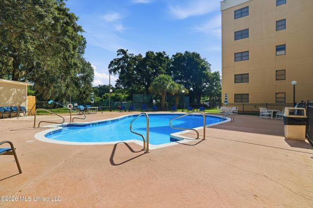 1130 Beach Boulevard, 106, Biloxi, MS 39530