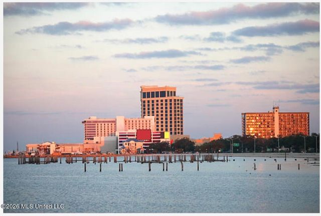 1130 Beach Boulevard, 106, Biloxi, MS 39530
