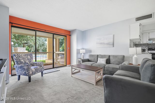 1130 Beach Boulevard, 106, Biloxi, MS 39530