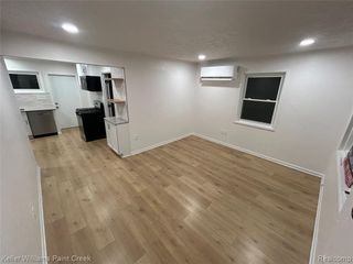 667 Heights Road, Lake Orion, MI 48362