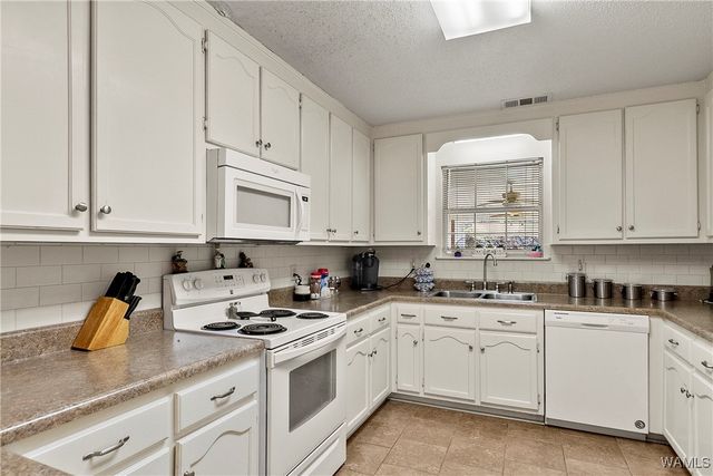 1742 Hunters, Tuscaloosa, AL 35405