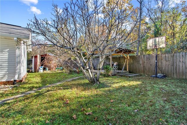 1742 Hunters, Tuscaloosa, AL 35405