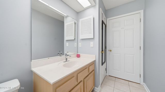 11365 LANDING ESTATES Drive, Jacksonville, FL 32257