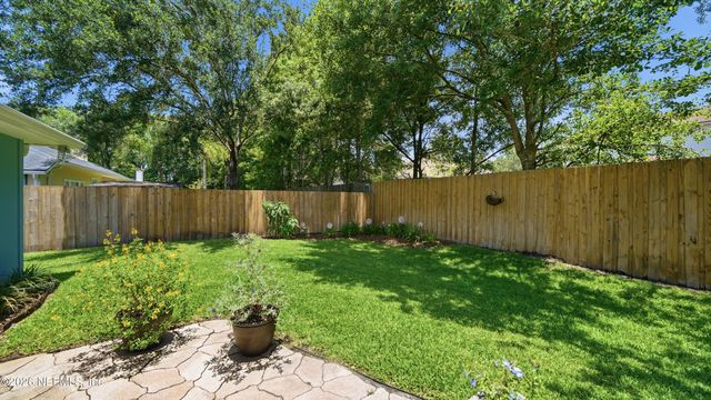 11365 LANDING ESTATES Drive, Jacksonville, FL 32257