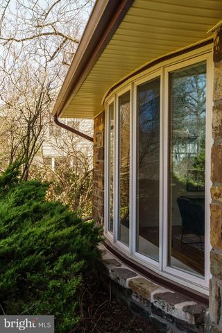 7913 LOUISE LN, Glenside, PA 19038