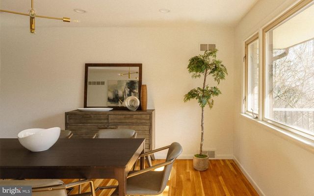 7913 LOUISE LN, Glenside, PA 19038