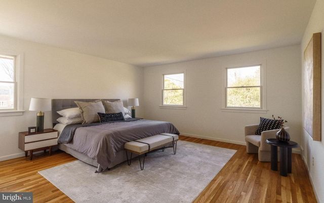 7913 LOUISE LN, Glenside, PA 19038