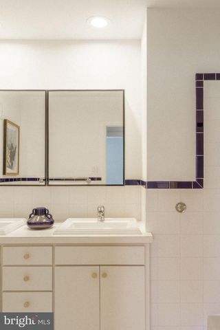 7913 LOUISE LN, Glenside, PA 19038