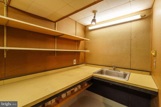 7913 LOUISE LN, Glenside, PA 19038