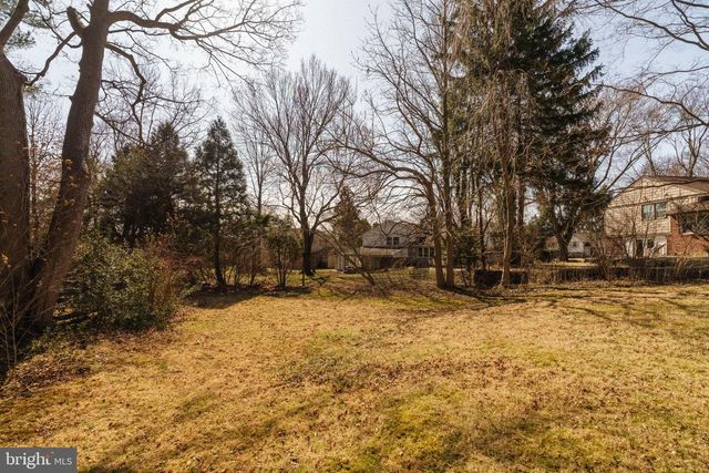 7913 LOUISE LN, Glenside, PA 19038