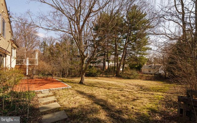 7913 LOUISE LN, Glenside, PA 19038