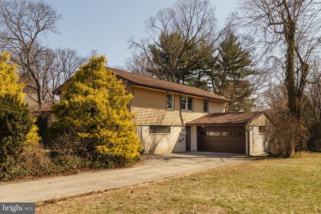 7913 LOUISE LN, Glenside, PA 19038