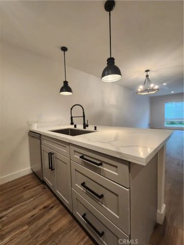 120 S Francisca Avenue 18, Redondo Beach, CA 90277