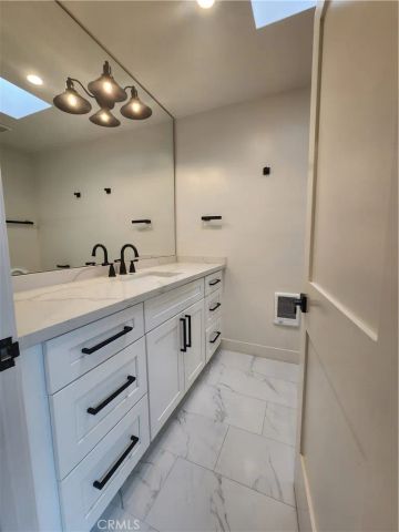 120 S Francisca Avenue 18, Redondo Beach, CA 90277
