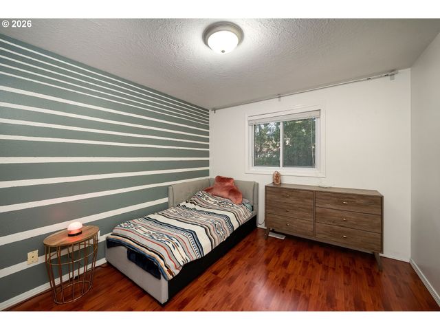 11608 Se REEDWAY St, Portland, OR 97266