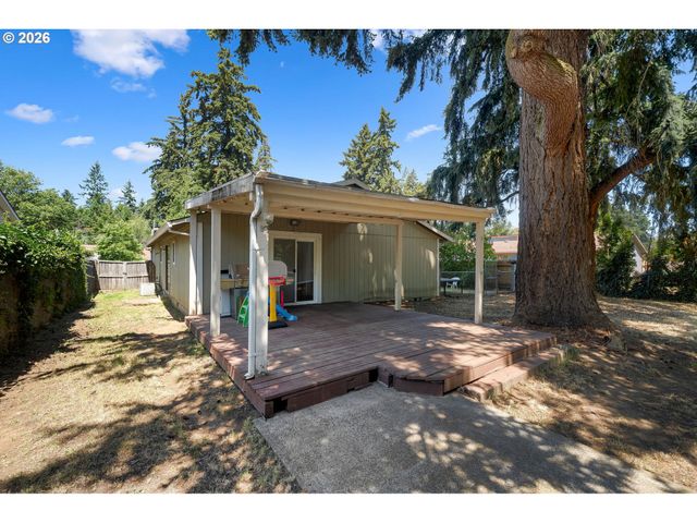 11608 Se REEDWAY St, Portland, OR 97266