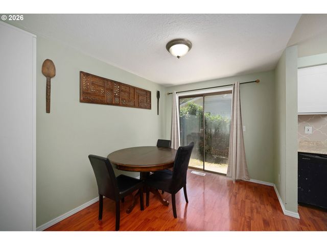 11608 Se REEDWAY St, Portland, OR 97266